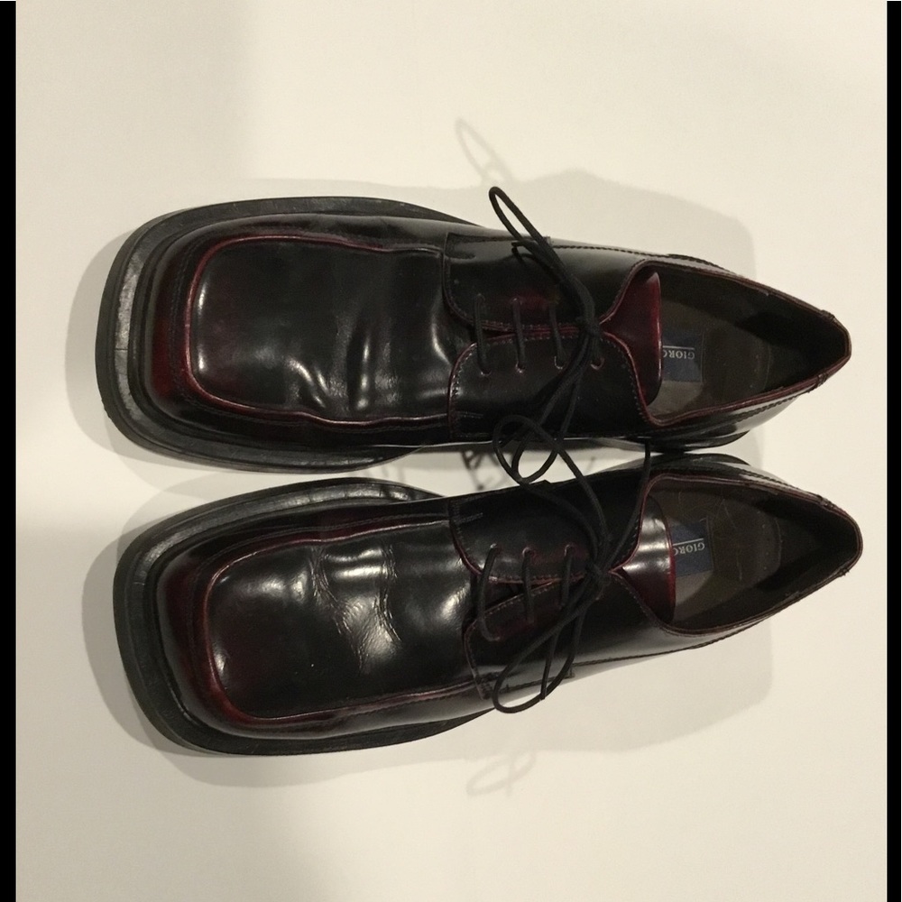 Classy like-new Giorgio Brutini maroonish dress shoes